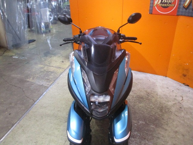 フロントから見てもこの通り状態グッド！ＳＥＣ１Ｊモデルはヘッドライトも純正でＬＥＤ！明るいですよ！！