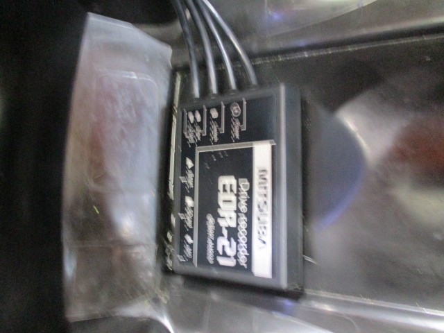 これは嬉しいオプション！ドライブレコーダー装備済み！ドラレコは後から付ければ６万以上かかる装備ですよ