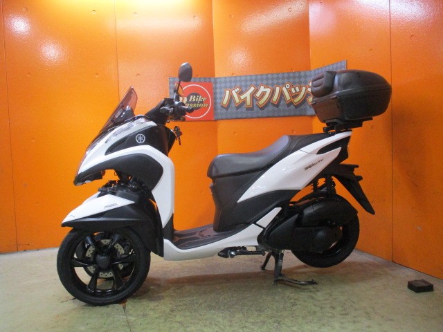 反対側もこの通り状態グッド！駆動系の樹脂の日焼けもなく機関もとっても良好な一台ですよ！即売れ必須！