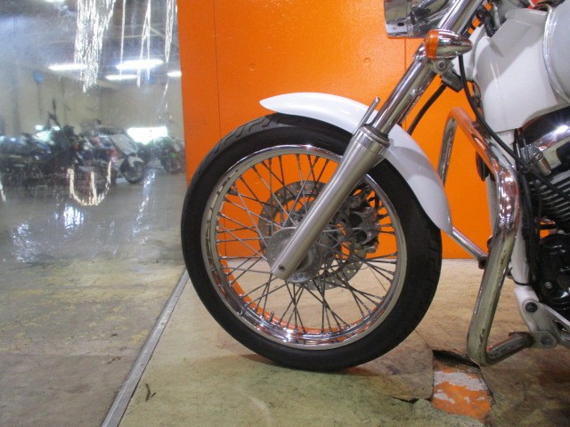 ホイールもこの通り状態グッド！写真の通りフォークのアウターまでもが綺麗な一台！通販も大歓迎の一台！！