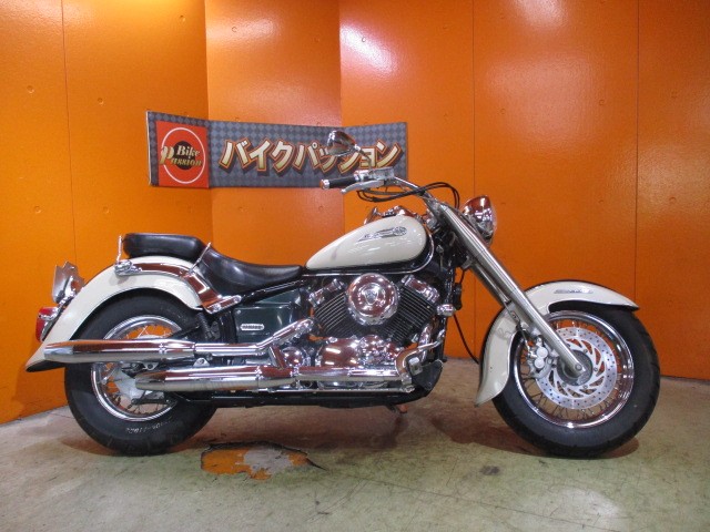 横から見てもこの通り状態グッド！１９９８年のイヤーカラーのカメリアグリーンのこのお洒落具合は凄い！