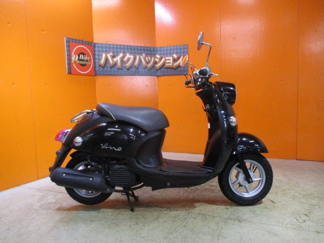 横から見てもこの通り状態グッド！！Ｆｉのヤマハ純正の３バルブエンジンのビーノは今や希少車！