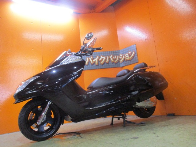 最長２４か月保証付き！カラーも人気の高いブラックメタリックＸ！ここまで綺麗なマグザムがまだありました