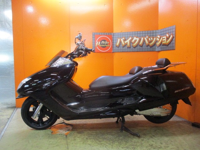 反対側もこの通り状態グッド！フォークとプーリーケースカバーもメッキカバー装着！高級感が違いますよ！