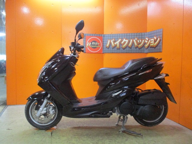 反対側もこの通り状態グッド！駆動系の樹脂の日焼けもなく機関もとっても良好です！冗談抜きの早い者勝ち！