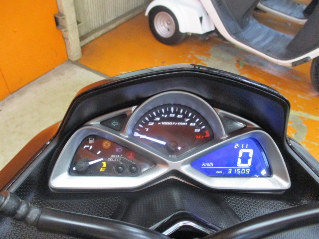 走行もまだまだの３１５０９ｋｍ！気になるベルト交換も購入時は１８７００円で可能ですよ！この機会に！