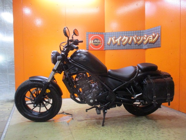 反対側もこの通り状態グッド！当社でオールペンも受付中！あなただけの一台を当社で作りますよ！！