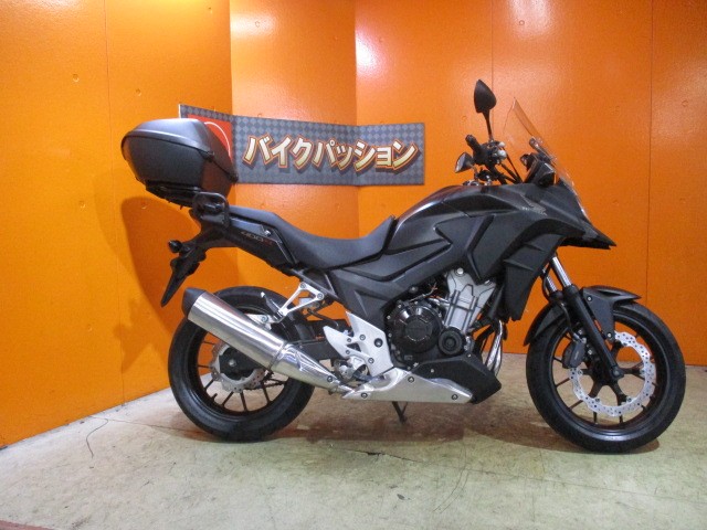 横から見てもこの通り状態グッド！オプション満載の安心の純正フルノーマル車両！通販も勿論大歓迎の一台！