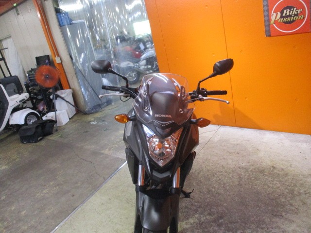 フロントから見ても通り状態グッド！価格は本当にお安いですが、写真の通り本当に状態グッドな一台ですよ！