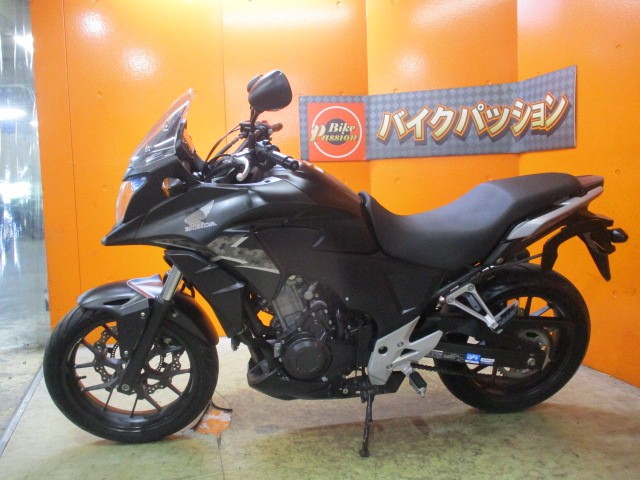 反対側もこの通り状態グッド！専門店でもディーラーでもない量販店の当社だからこそできるこの価格設定！