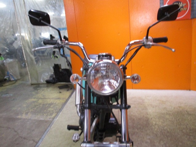 フロントから見てもこの通り状態グッド！写真の通りヘッドライトまでもが綺麗な一台ですよ！！