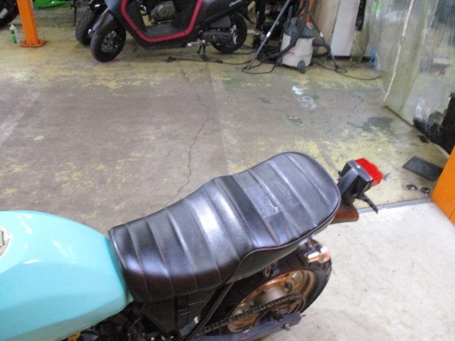 シートもこの通り綺麗なタッグロールシートに変更済み！！いやーこれはかっこいい！