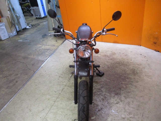 フロントから見てもこの通り状態グッド！今やＡＰＥも希少車！特に高年式のＦＩモデルは希少ですよ！！