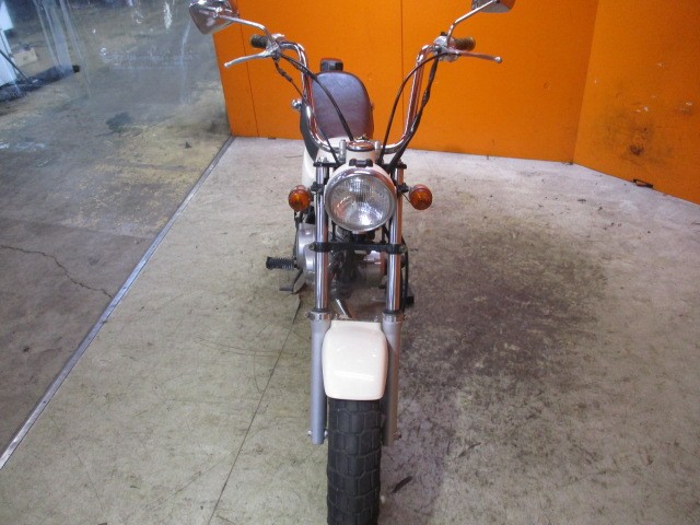 フロントから見てもこの通り状態グッド！！先週もＡＰＥは入荷しましたがＧｏｏにあげて一日で売れましたよ