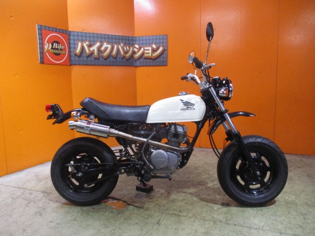 横から見てもこの通り状態グッド！やはりＡＰＥはかっこいい！！４ＭＩＮＩ楽しむならこれですよね！！