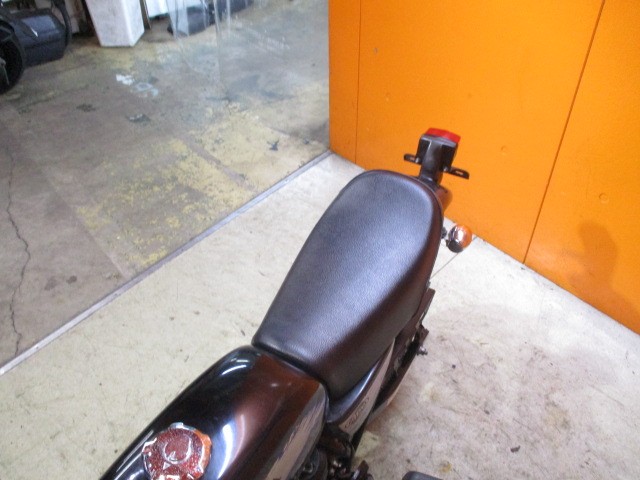 シートもこの通り破れもなければへたりもありません！！当社は価格は安くても車両の質が高いので常時即売れ