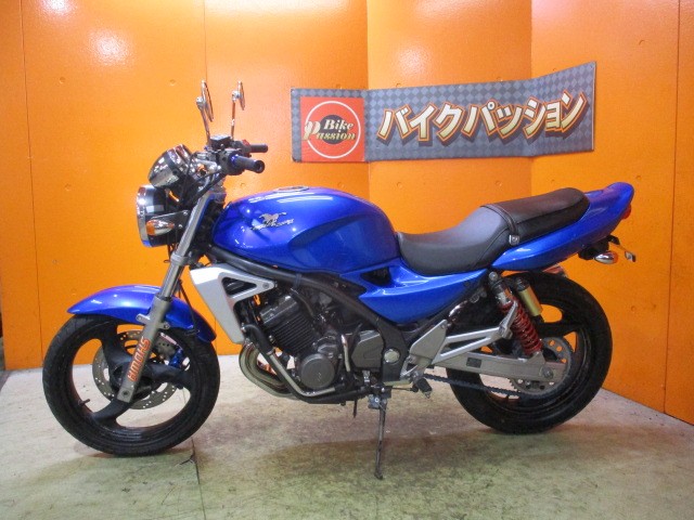 反対側もこの通り状態グッド！後期モデルのガンメタエンジンは見た目も本当にかっこいい！！