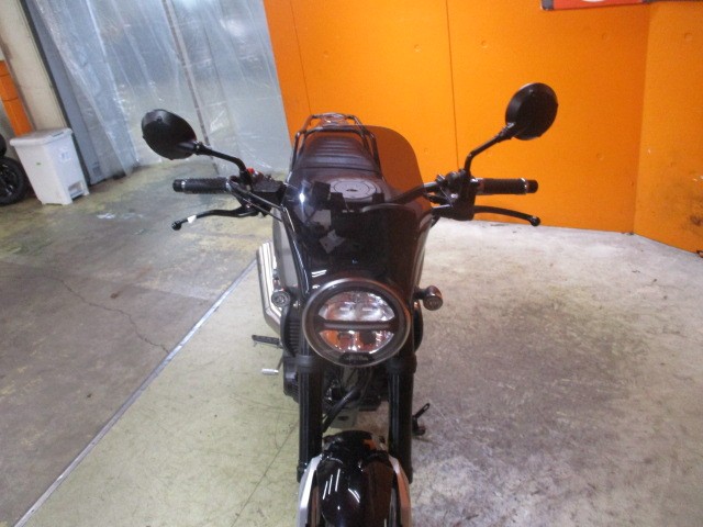 フロントから見てもこの通り状態グッド！ＣＢ１９０ＳＳはヘッドライトも純正でＬＥＤ！とっても明るい！