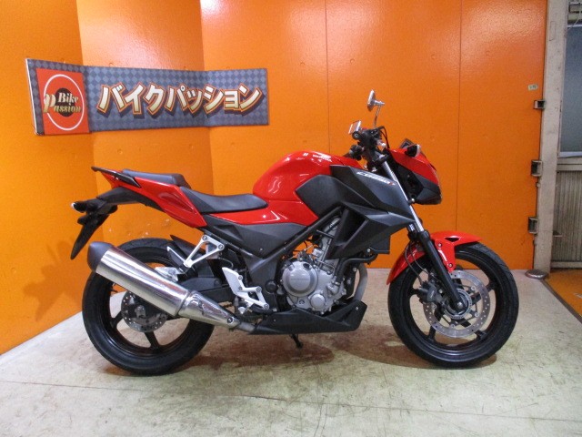 横から見てもこの通り状態グッド！！ビギナーでも安心の純正フルノーマル車両！通販も大歓迎の一台！！