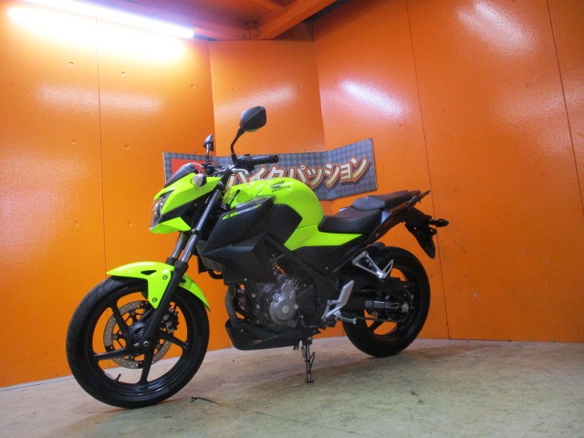 最長２４か月保証付き！！ここまで綺麗なＳＥカラーがこの価格は他店追従不可能価格！早い者勝ちの一台！！