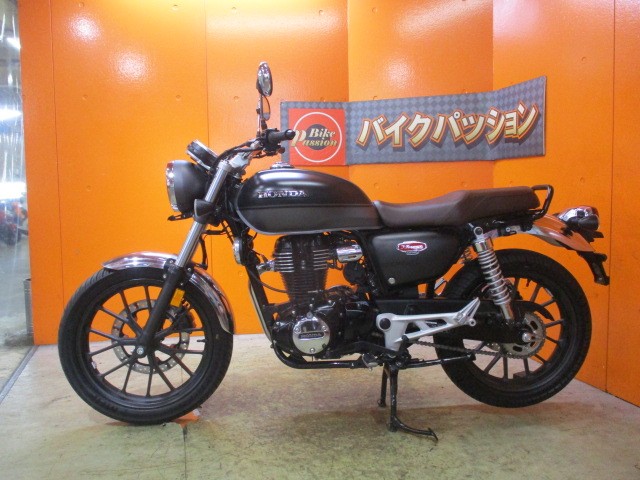 反対側もこの通り状態グッド！細かいところですが、上級のモデルＰＲＯですからホーンもダブルホーン！！