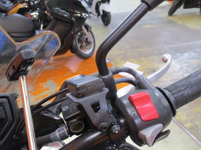 これまた嬉しいオプション！！高価な分離型ＥＴＣ装備済み！！ＥＴＣ付きは本当に少ないですよ！！