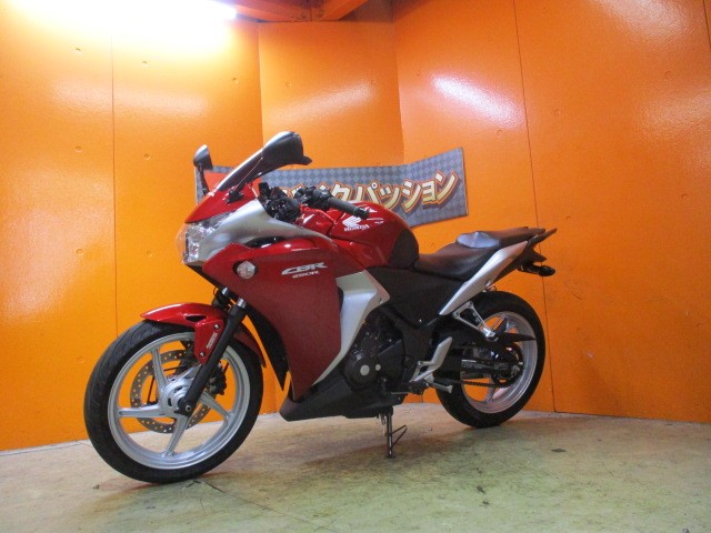 最長２４か月保証付き！！カラーも人気の高いキャンディールービーレッド！！早い者勝ちの一台ですよ！！