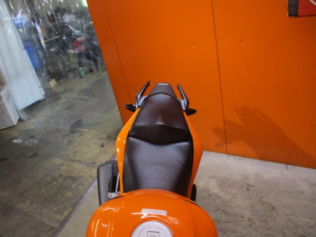 シートもこの通り破れもなければへたりもありません！来店が難しい方はお電話にて通販も可能ですよ！