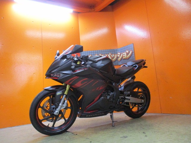 最長２４か月保証付き！カラーも人気の高いマットガンパウダーブラックメタリック！！他店追従不可能価格！