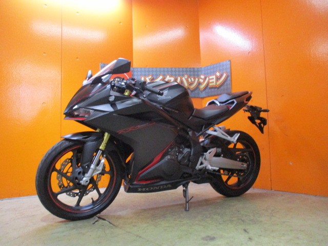 最長２４か月保証付き！！カラーも人気の高いマットガンパウダーメタリック！冗談抜きの早い者勝ちの一台