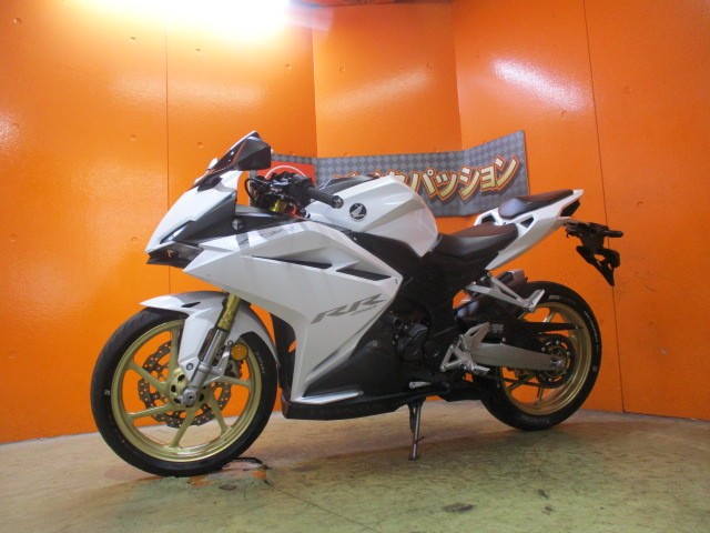 最長２４か月保証付き！２０２０年モデルですからなんと２５０ｃｃで最高出力４１ＰＳフルパワーモデル！！