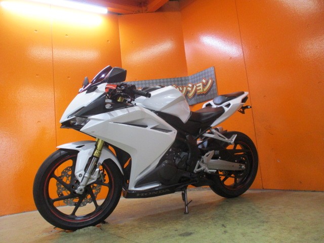 最長２４か月保証付き！ＣＢＲ２５０ＲＲは定価も２５０じゃないですがスペックも２５０じゃないですよ！