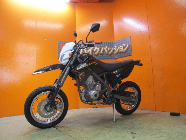 最長２４か月保証付き！今やＤトラッカー１２５も希少車！悩むのは本当に危険な一台！通販も勿論大歓迎！！