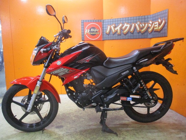 反対側もこの通り状態グッド！専門店でもディーラーでもない量販店の当社だからこそできるこの価格設定！！