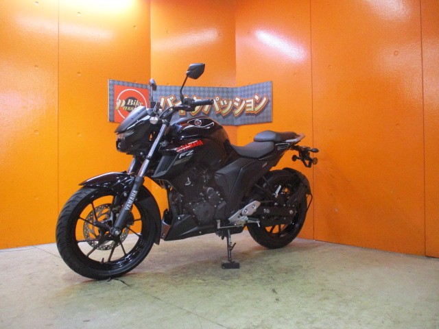 最長２４か月保証付き！！中古で勿論店頭に在庫がありますので、購入から納車まで即対応可能ですよ！！