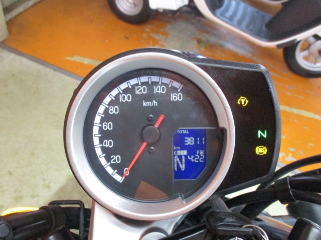 走行も３８１１ｋｍの低走行車！最高出力２０ＰＳ！最大トルク２９Ｎの扱いやすい！トルク重視のエンジン！