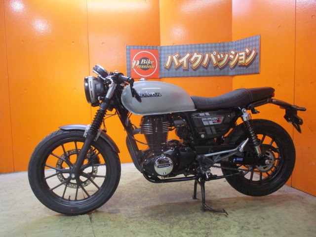 反対側もこの通り状態グッド！専門店でもディーラーでもない量販店の当社だからこそできるこの価格設定！！