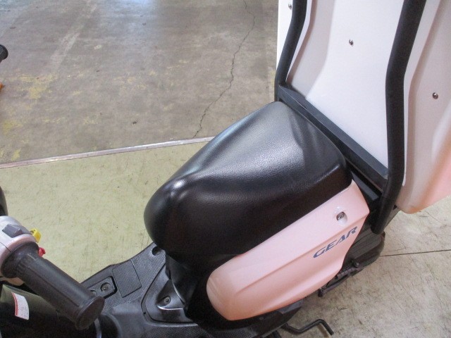 シートもこの通り破れもなければへたりもありません！来店が難しい場合にはお電話にて通販も可能ですよ！