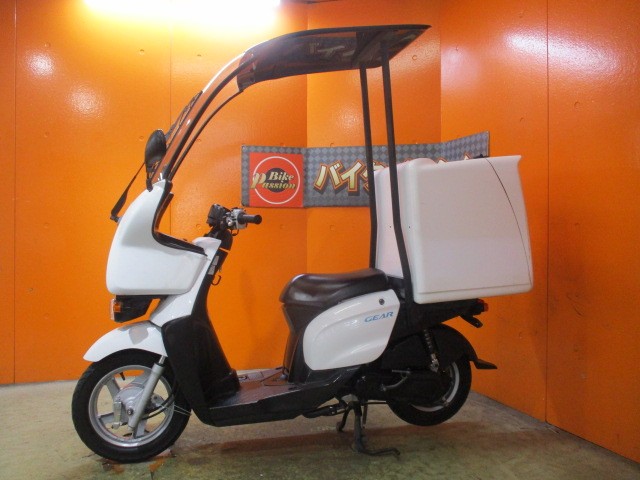 反対側もこの通り状態グッド！駆動系の樹脂の日焼けもなく機関もとっても良好ですよ！他店追従不可能価格！