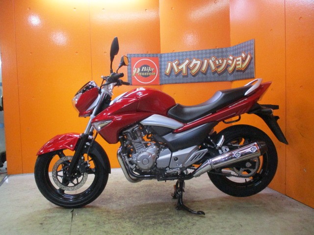 反対側もこの通り状態グッド！！ビギナーでも安心の純正フルノーマル車両！通販も大歓迎の一台ですよ！！