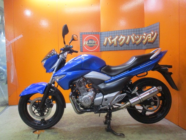 反対側もこの通り状態グッド！専門店でもディーラーでもない量販店の当社だからこそできるこの価格設定！！