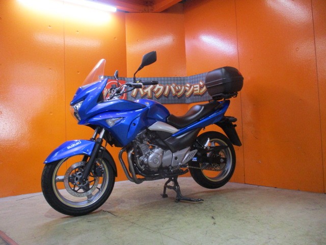 最長２４か月保証付き！！このモデルＳは本当に希少で２０２２年５月現在全国でも僅か２５台！！