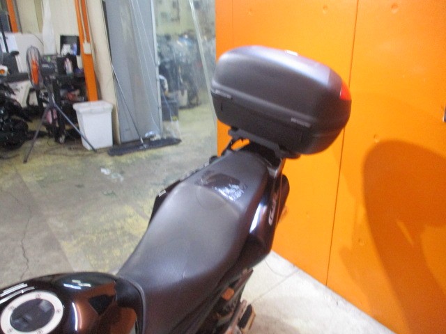 シートもこの通り状態グッド！来店が難しい方はお電話にて通販も可能ですよ！悩むのは本当に危険な一台！！