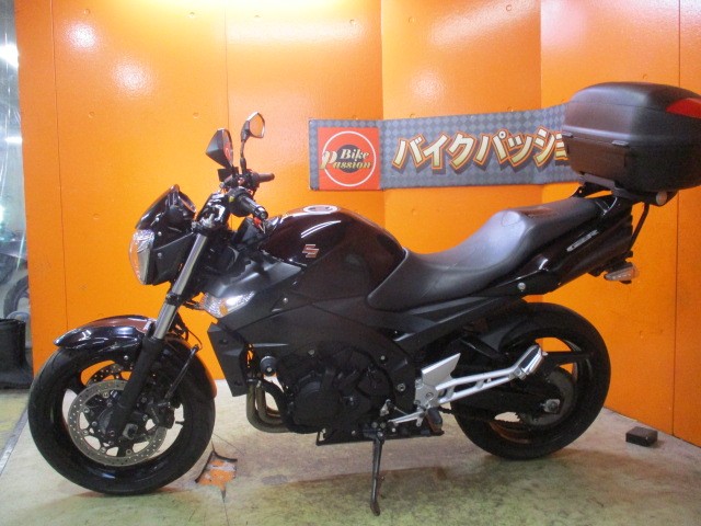 反対側もこの通り状態グッド！専門店でもディーラーでもない量販店の当社だからこそできるこの価格設定！！