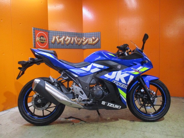 横から見てもこの通り状態グッド！ビギナーでも安心の純正フルノーマル車両！早い者勝ちの一台ですよ！！