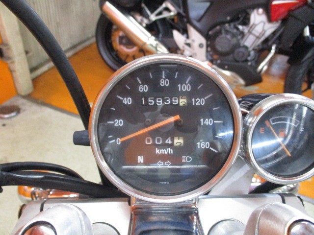 走行も１５９３９ｋｍ！！の低走行車！！ＧＺ１２５ＨＳは当社でも早々には入荷しないので悩むのは危険！！