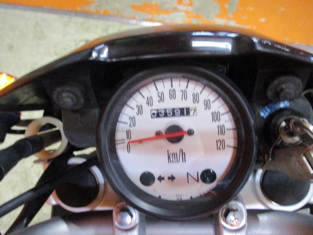 走行びっくり低走行の３５９１ｋｍ！！燃料消費率１Ｌ＝５５ｋｍはやばい高燃費車両ですよ！！