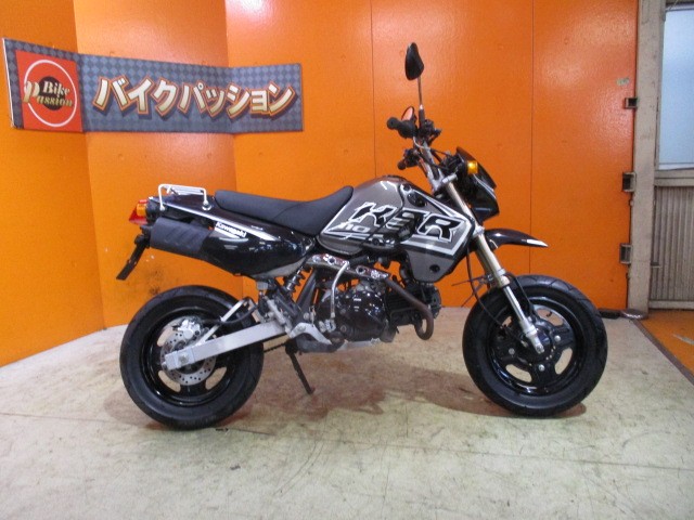 横から見てもこの通り状態グッド！ＫＳＲ１１０のフルノーマル車両は探しても中々見つからないですよ！！