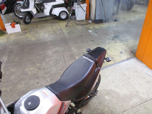 シートもこの通り破れもなくへたりもありません！来店が難しい方はお電話にて通販も可能ですよ！！