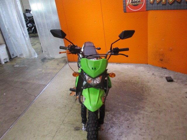 フロントから見てもこの通り状態グッド！やはり２０１３年のブライト正規品のこのフェイスは戦闘的！